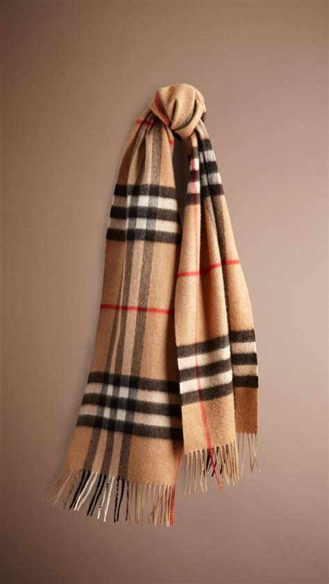 burberry classic cashmere scarf in heritage check